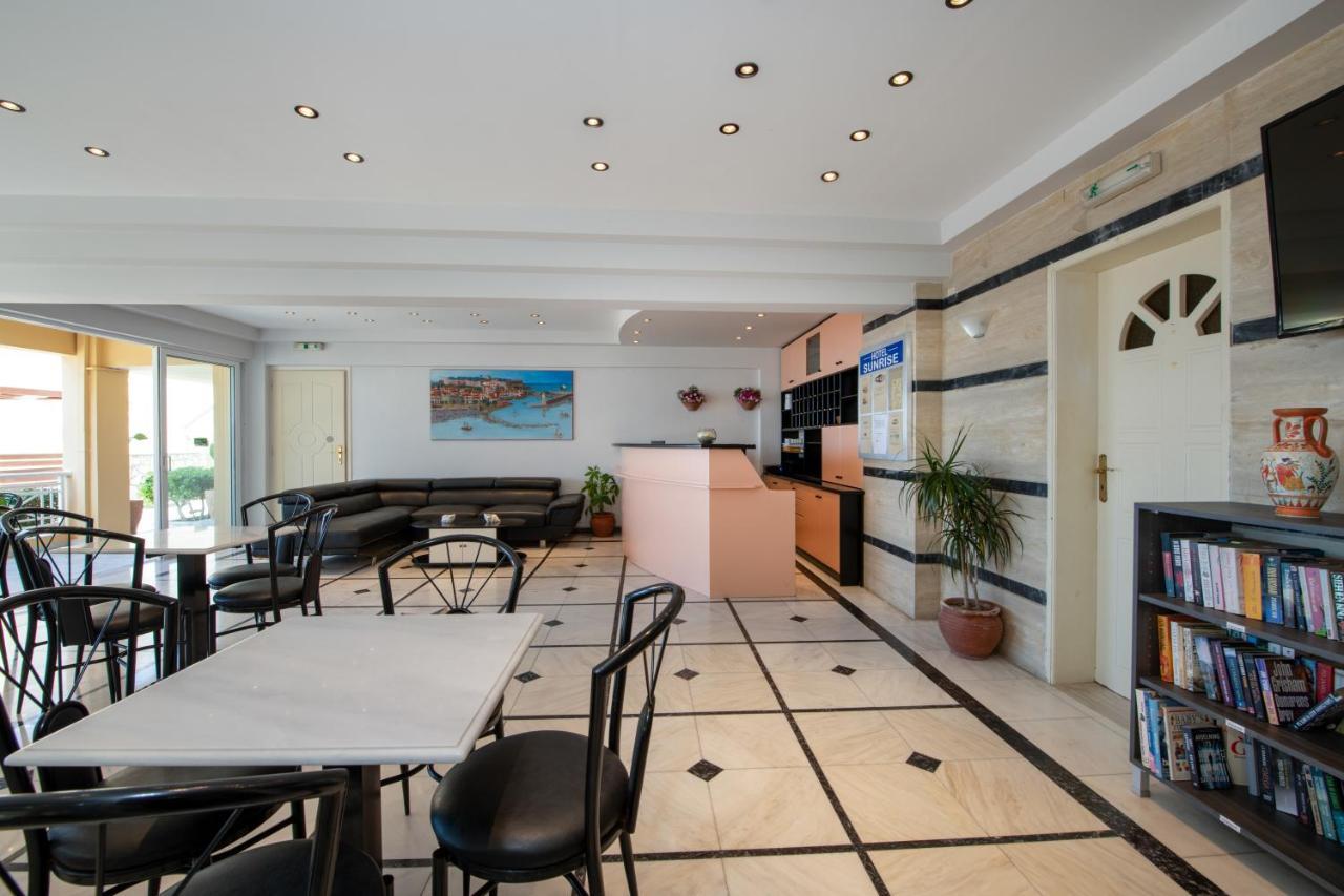 Sunrise Apartments สฟากากิ ภายนอก รูปภาพ