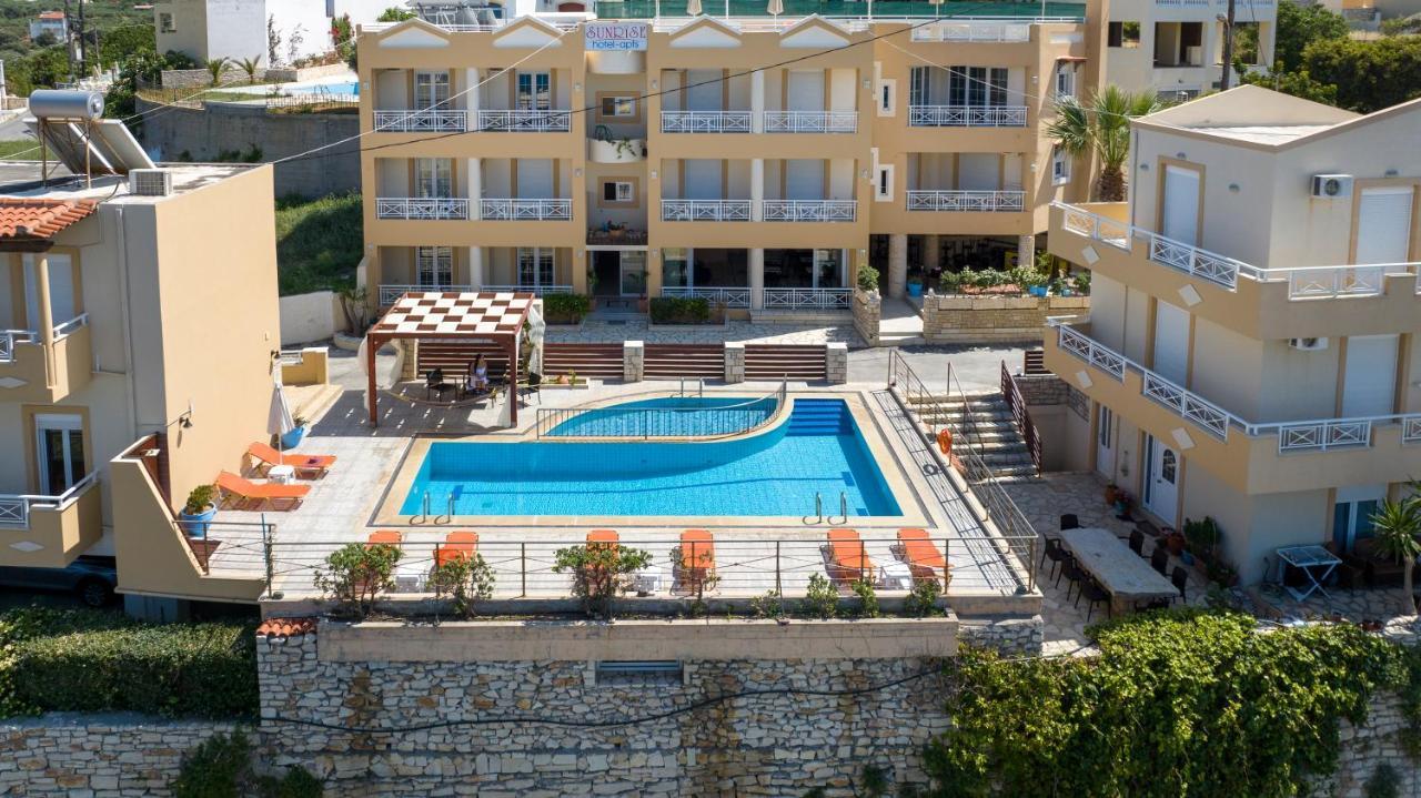 Sunrise Apartments สฟากากิ ภายนอก รูปภาพ