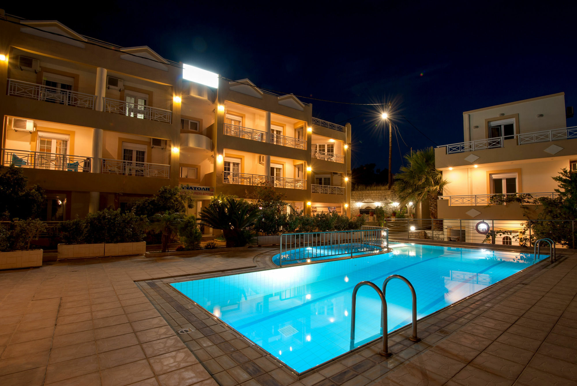 Sunrise Apartments สฟากากิ ภายนอก รูปภาพ